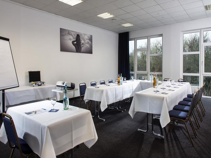 Good Morning + Bad Oldesloe Hotel Bagian luar foto