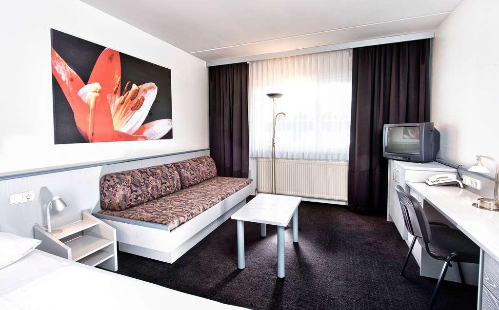 Good Morning + Bad Oldesloe Hotel Bagian luar foto