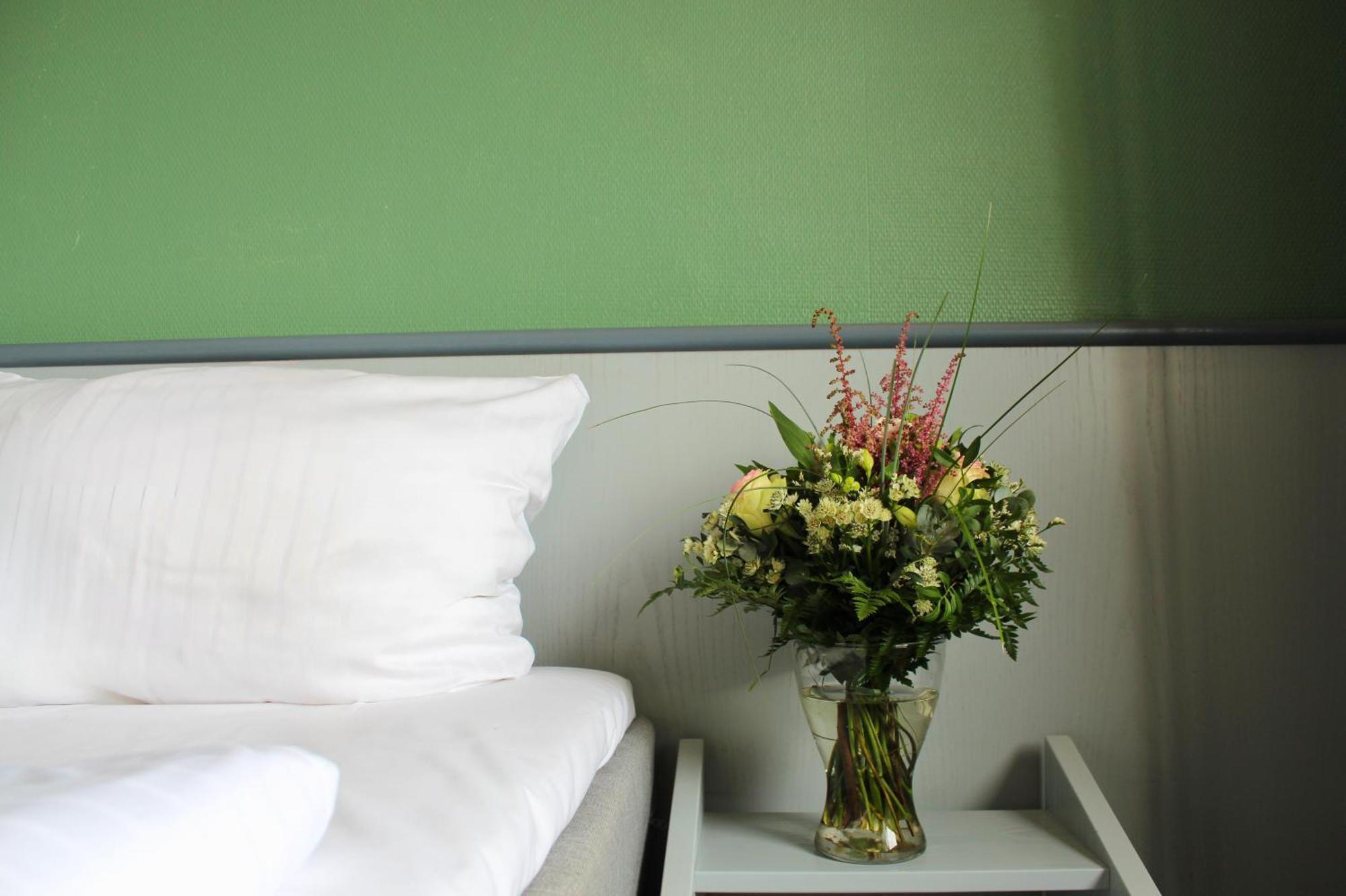 Good Morning + Bad Oldesloe Hotel Bagian luar foto