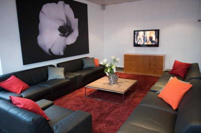 Good Morning + Bad Oldesloe Hotel Bagian luar foto